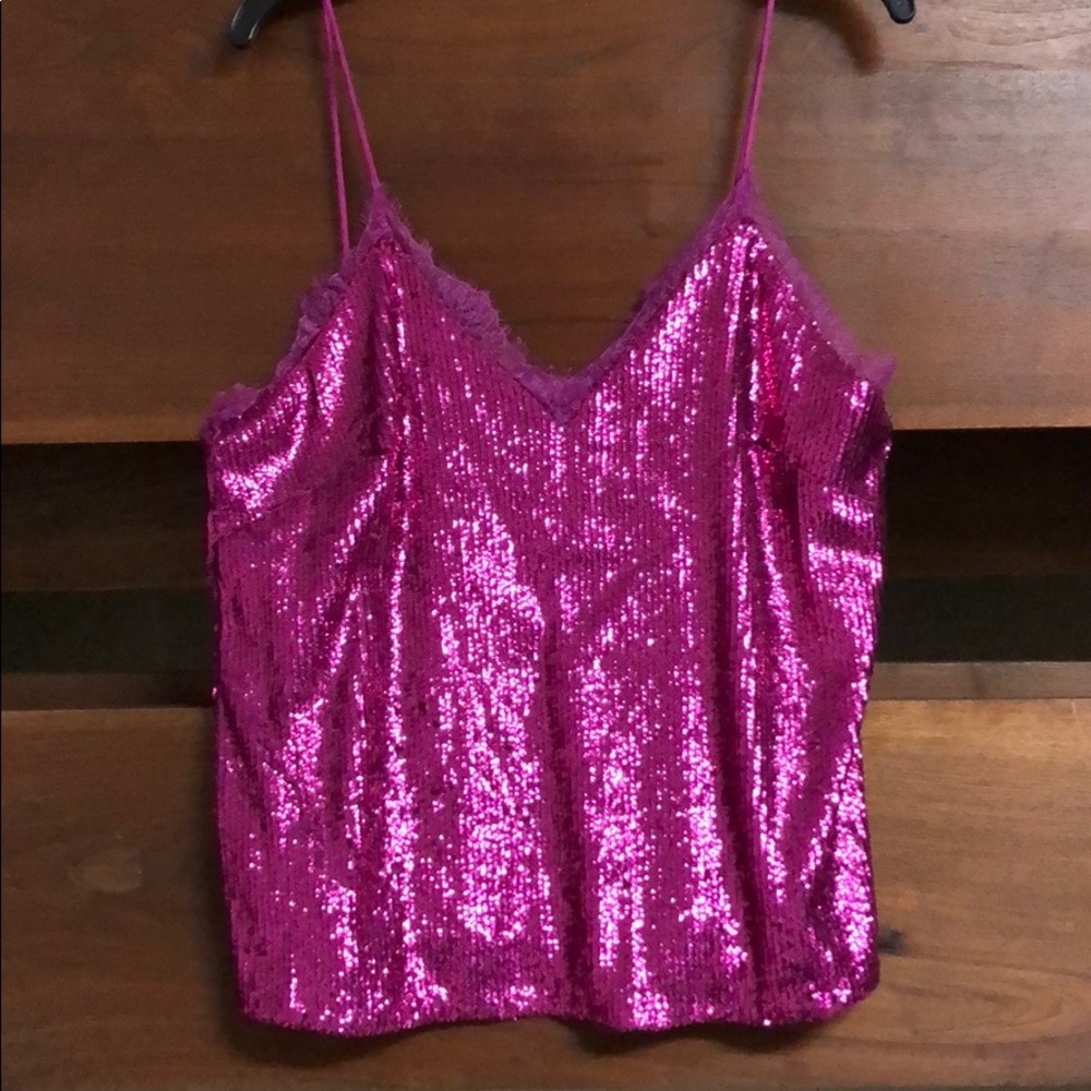 H and m tank top